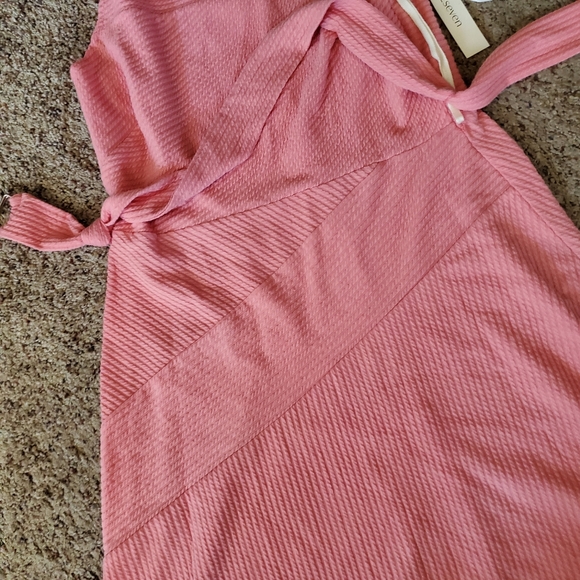 Dress - Picture 8 of 12